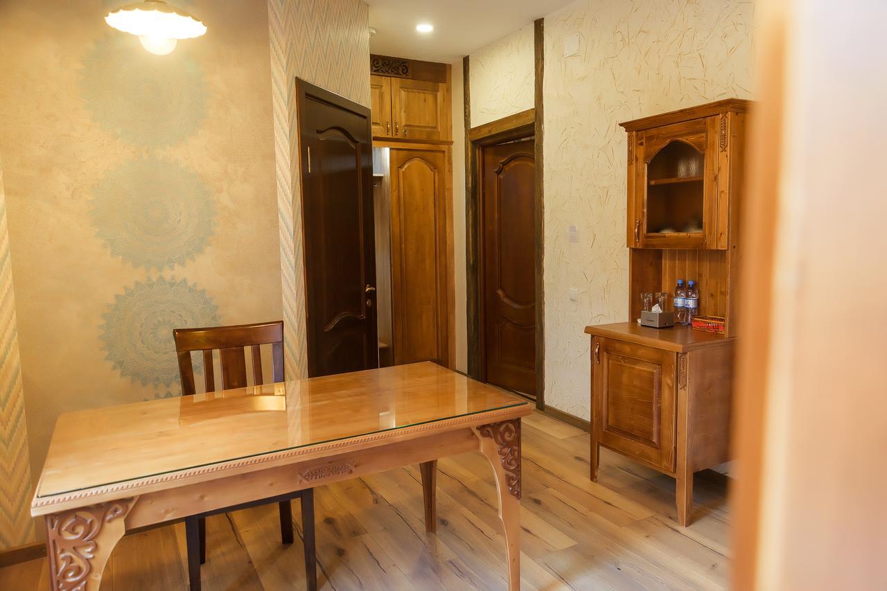 Orbita Boutique Hotel Shymkent Esterno foto